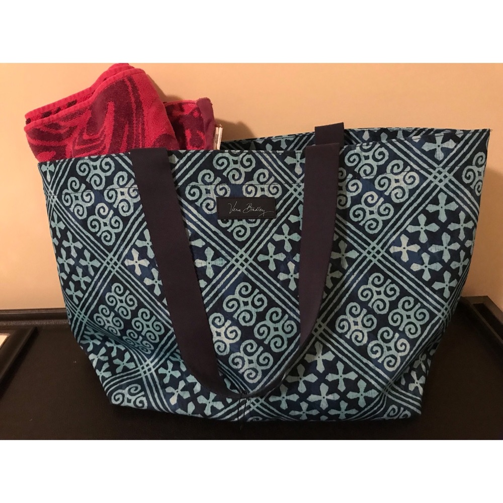 NWOT Vera Bradley Family/Beach Tote